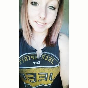 Meet your Posher, Kendra